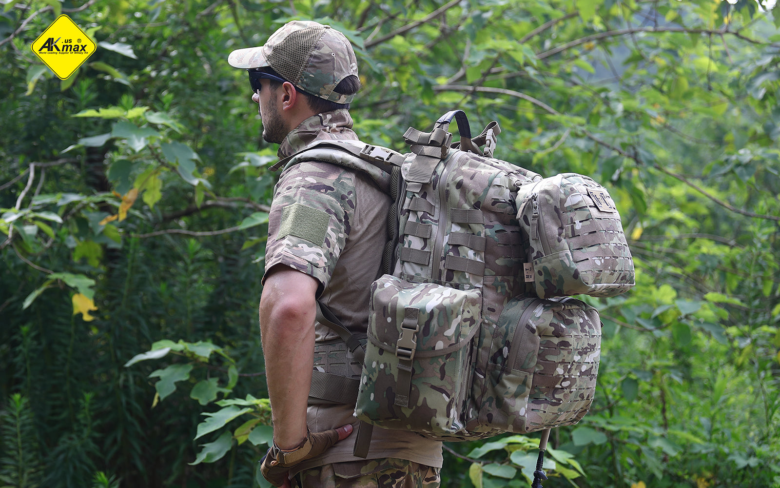 ＡＫmax Ａssault Pack マルチカモ MOLLE Assault Pack – Camouflage Fabric + Coyote Webbing